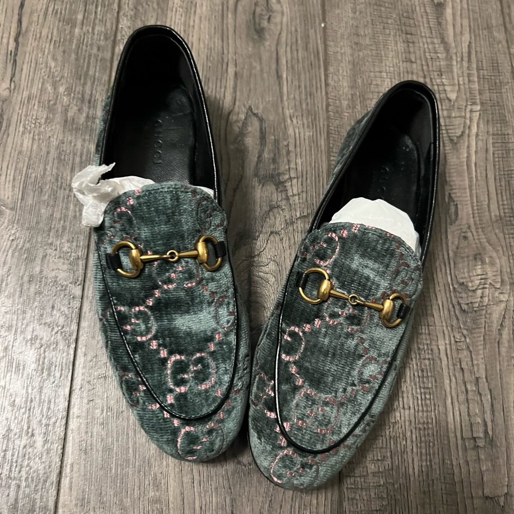💙💚Gucci green Jordan Velvet GG Loafers 💚💙